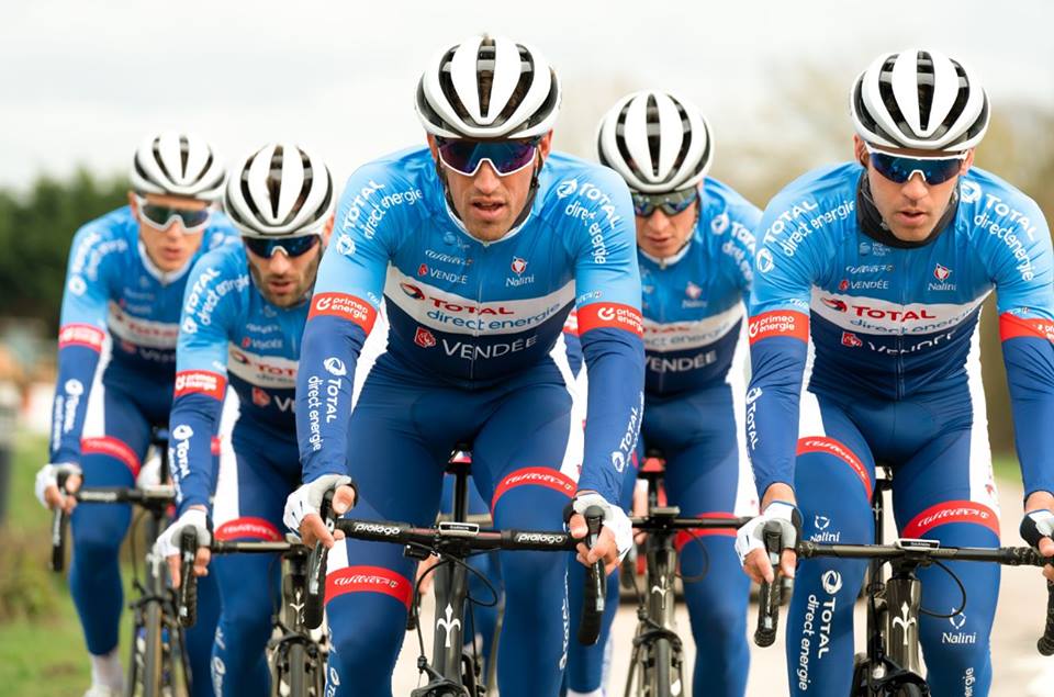 nouveau-maillot-team-total-direct-energie-2019-cyclisme-tour-de-france-2019-paris-roubaix.jpg